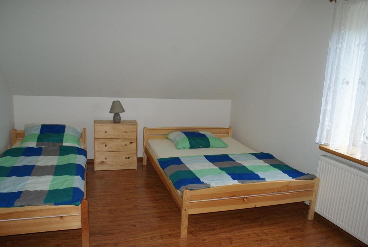 Wczasy U Juliana Apartament Drewnica Экстерьер фото